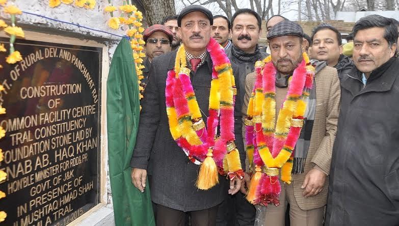 Abdul Haq conducts extensive tour of Tral